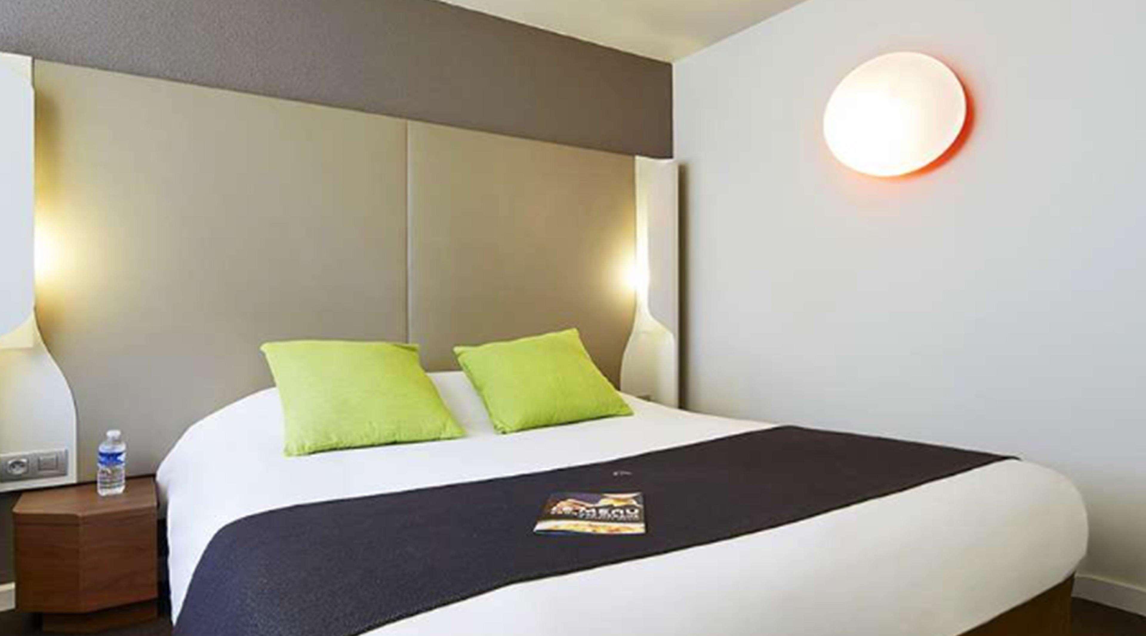 Campanile Saint-Etienne Est- Saint-Chamond Hotel Kültér fotó