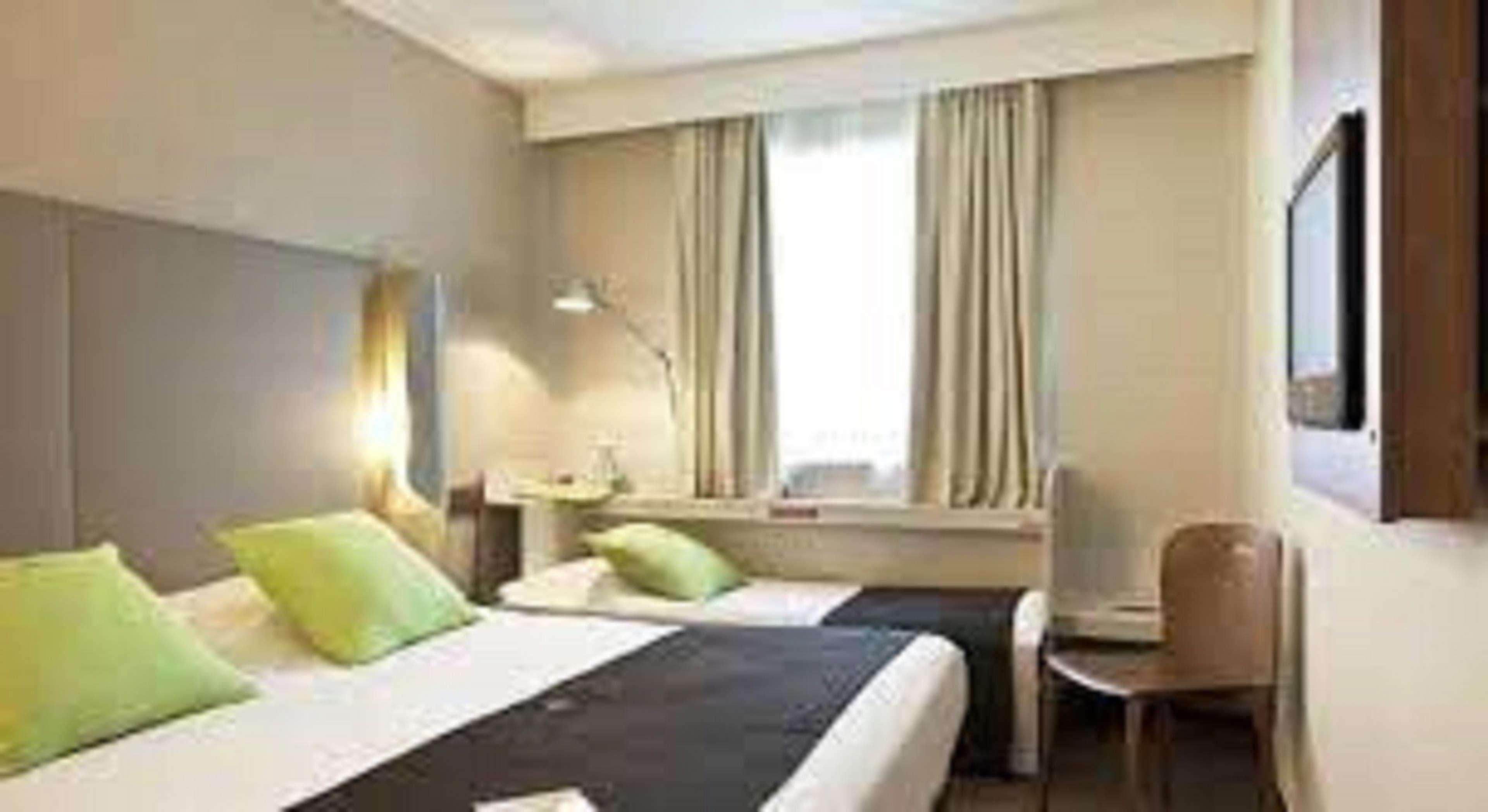 Campanile Saint-Etienne Est- Saint-Chamond Hotel Kültér fotó
